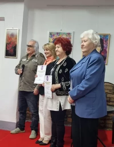 Csikágó Kapu Galéria és festménykiállítás megnyitója